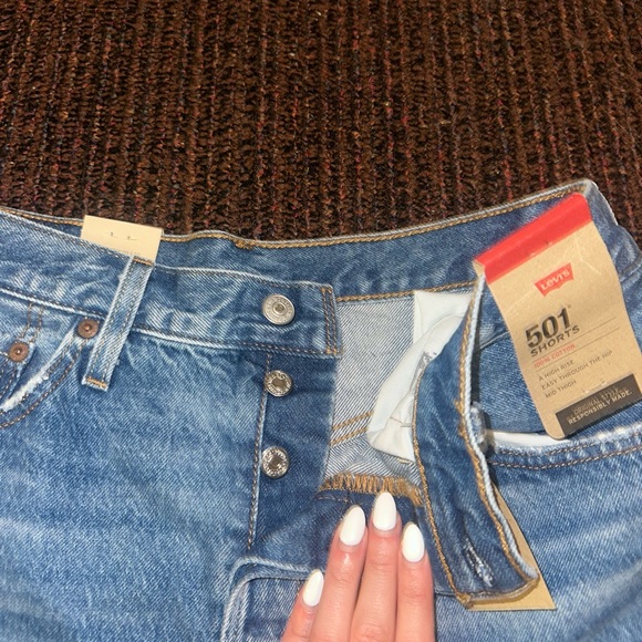 Levi 501 High Rise Shorts - Picture 2 of 4